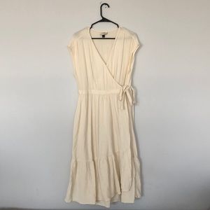 universal thread cream colored vintage wrap dress